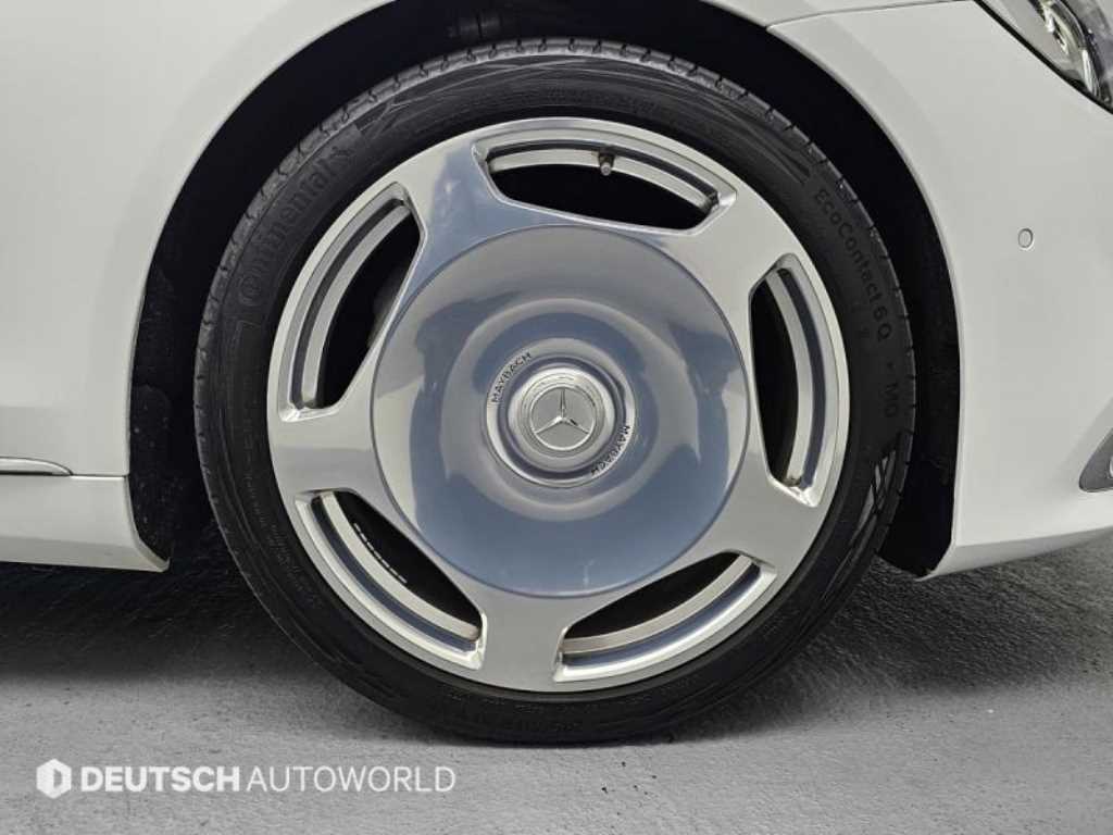 Mercedes Benz S Class - Vista 5