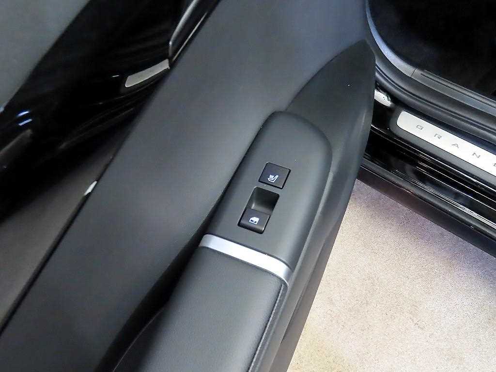 HYUNDAI Grandeur 2026 Negro - Importación desde Corea - HF Imports Iquique - Foto 16