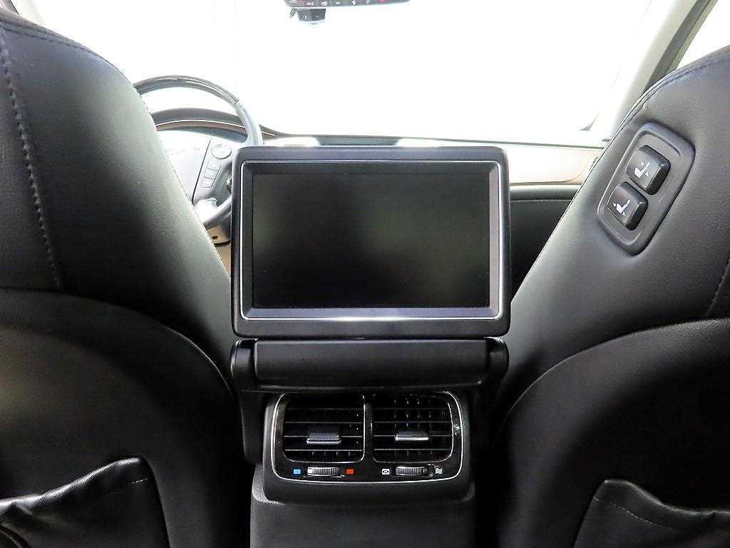 HYUNDAI Genesis 2014 Negro - Importación desde Corea - HF Imports Iquique - Foto 18