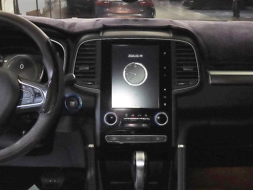 SAMSUNG QM6 - Vista 11