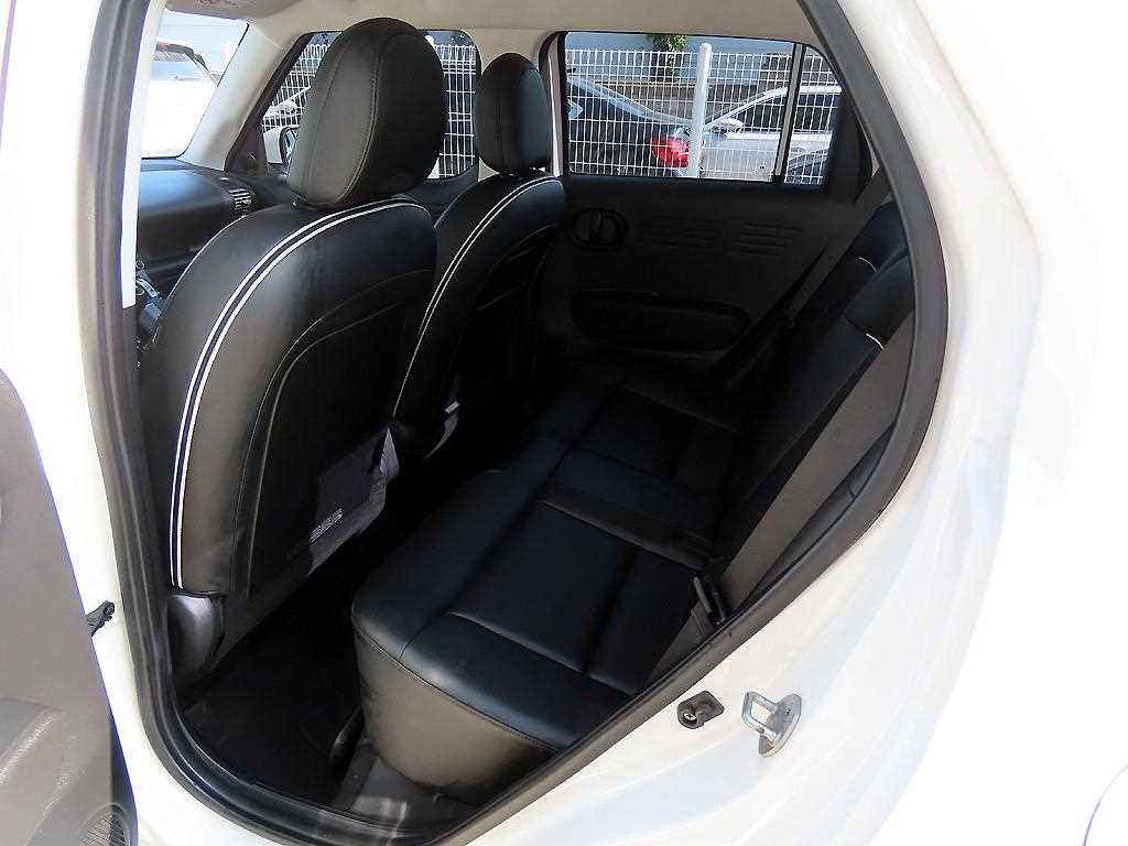 HYUNDAI Casper - Vista 6