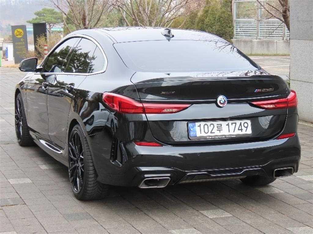 BMW 2 series - Vista 4
