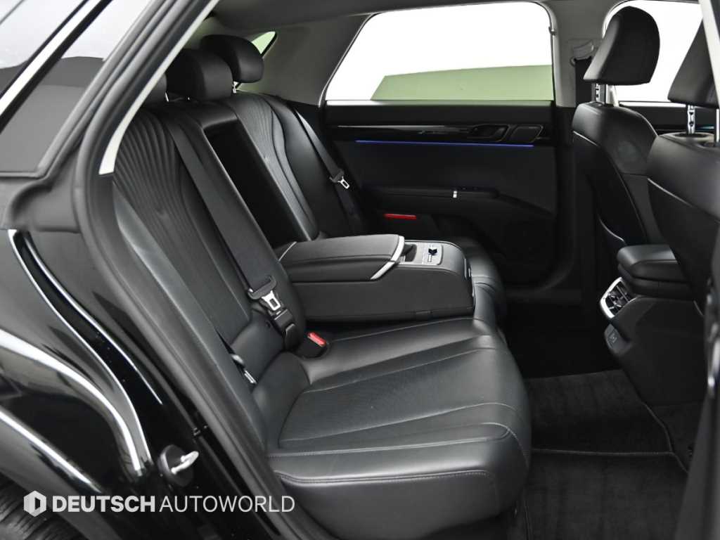 HYUNDAI Grandeur - Vista 12