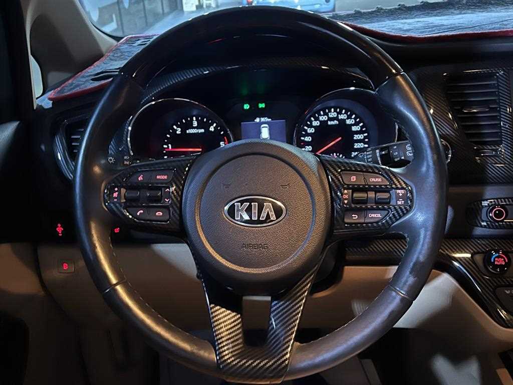 KIA Carnival 2019 Negro - Importación desde Corea - HF Imports Iquique - Foto 13