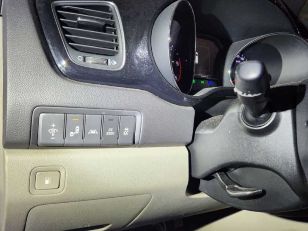 KIA Carnival 2016 Negro - Importación desde Corea - HF Imports Iquique - Foto 17