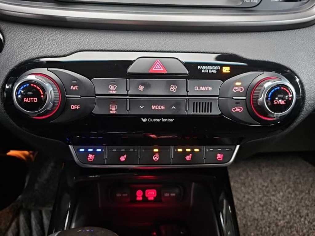 KIA Sorento - Vista 8