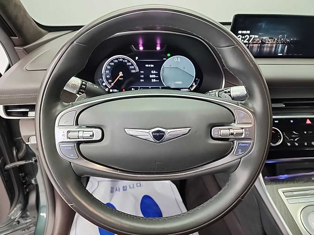 Genesis GV80 - Vista 9