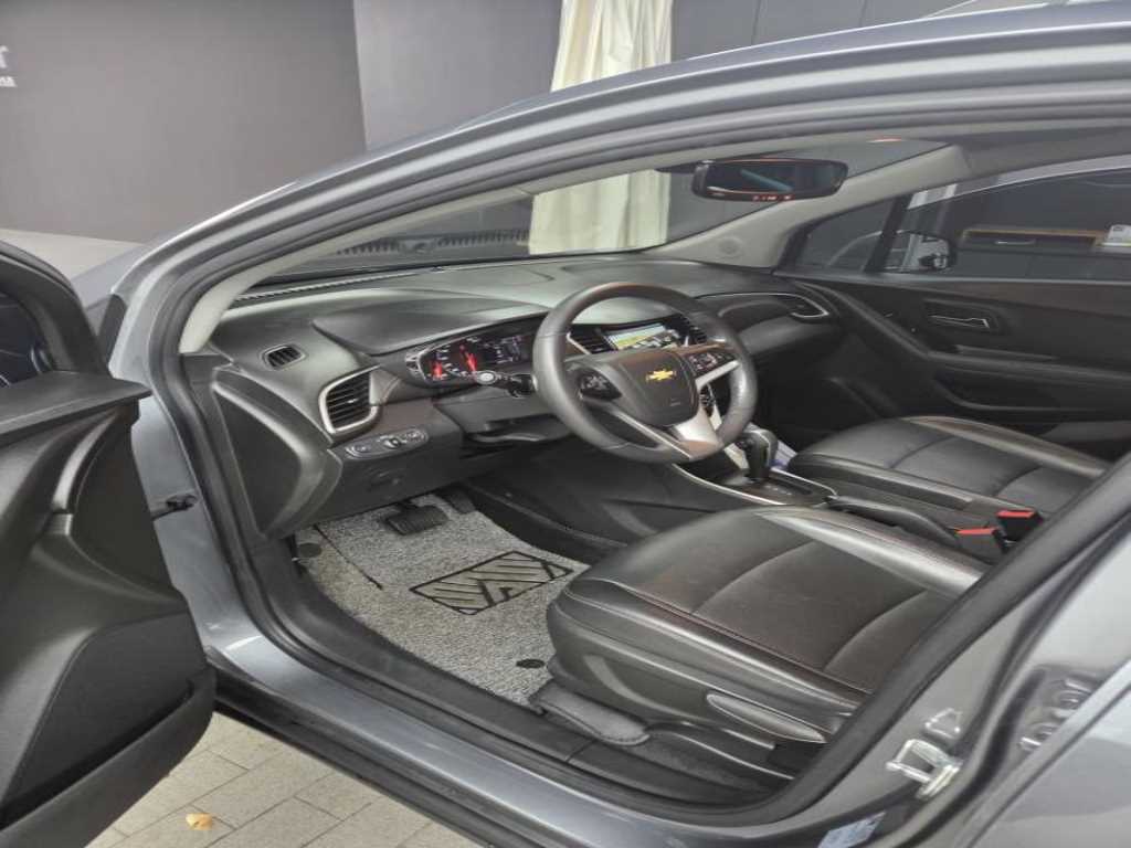 Chevrolet Trax - Vista 7