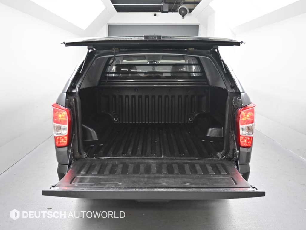 Ssangyong Rexton 2019 Gris - Importación desde Corea - HF Imports Iquique - Foto 19