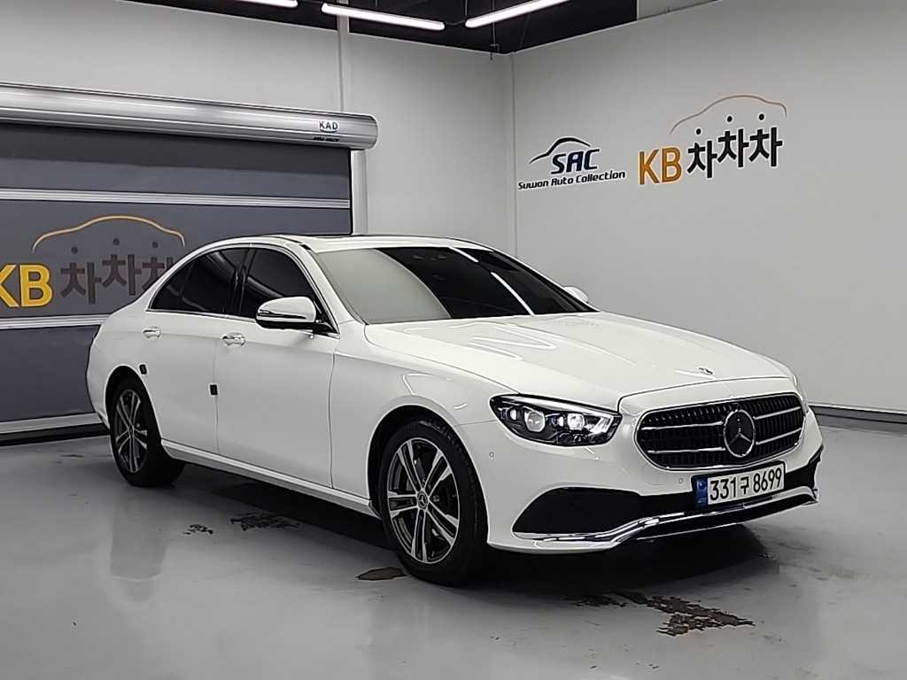 Mercedes Benz E class - Vista 5