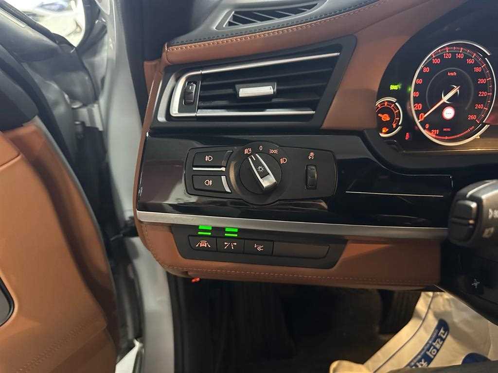 BMW 7 Series - Vista 7
