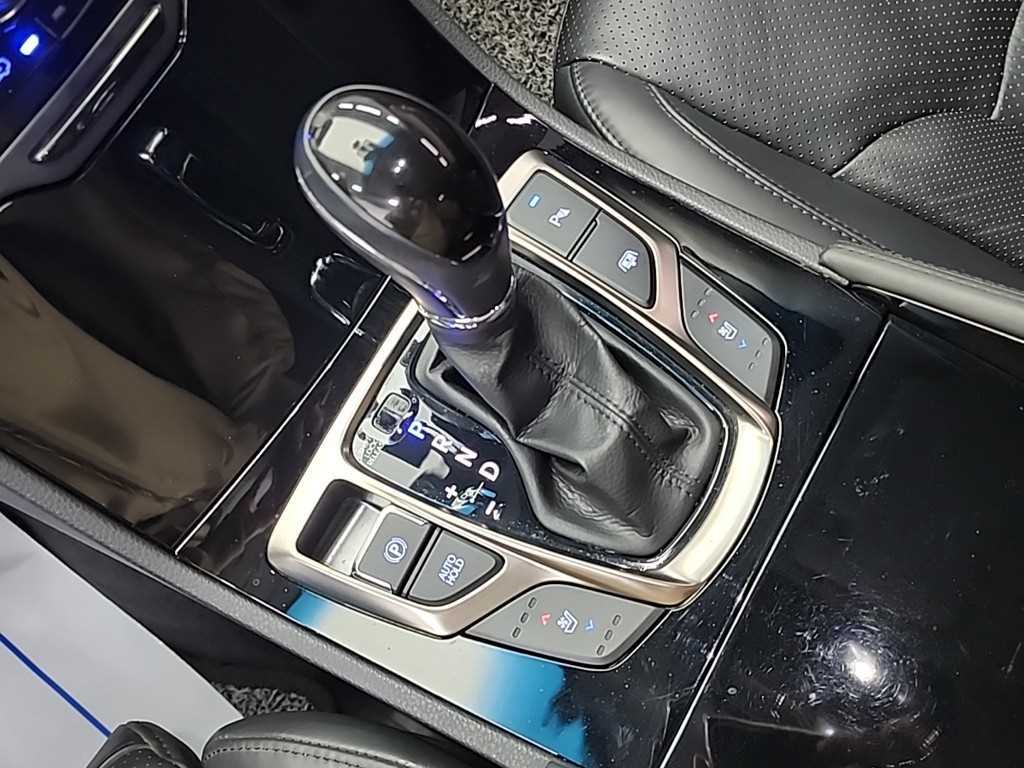 HYUNDAI Grandeur - Vista 8