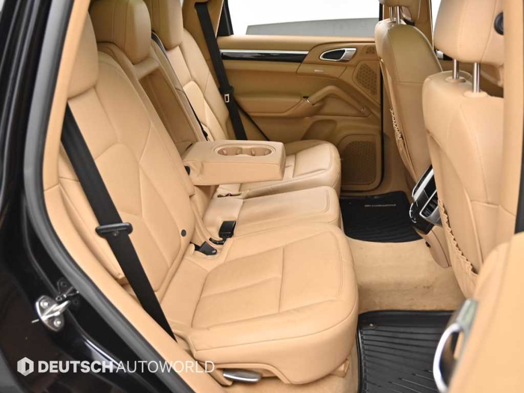 Porsche Cayenne - Vista 12