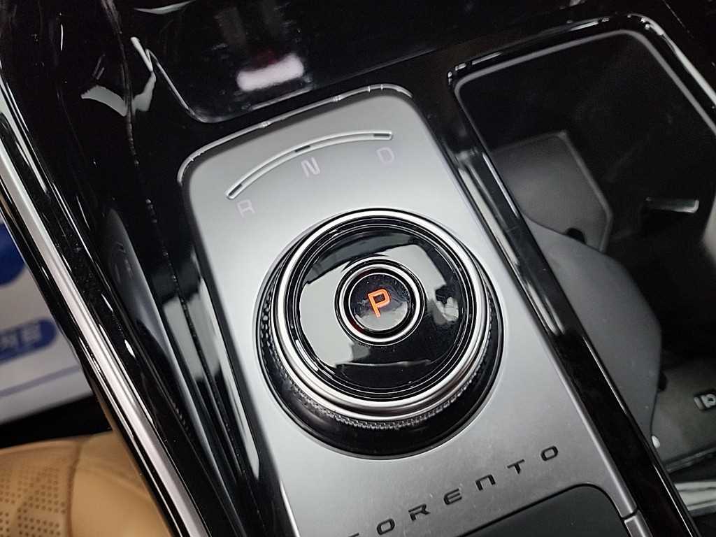 KIA Sorento - Vista 8