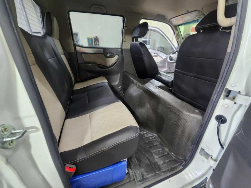 Small Truck Cargo (small) - Vista 10