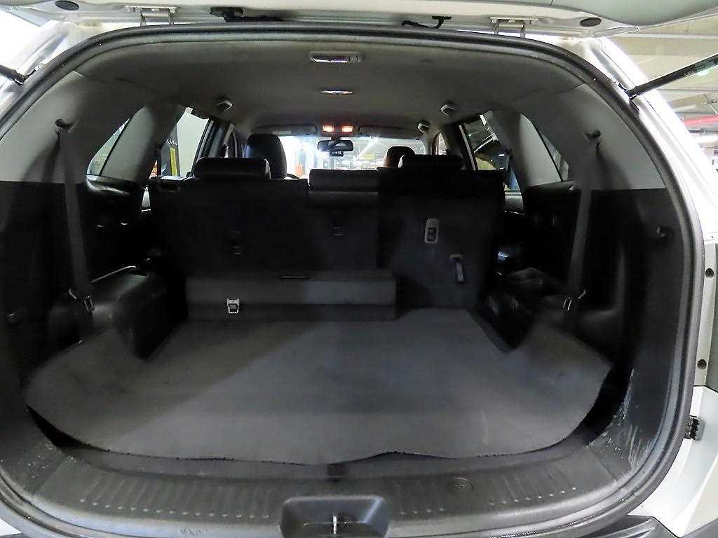 KIA Sorento 2010 Plateado - Importación desde Corea - HF Imports Iquique - Foto 16