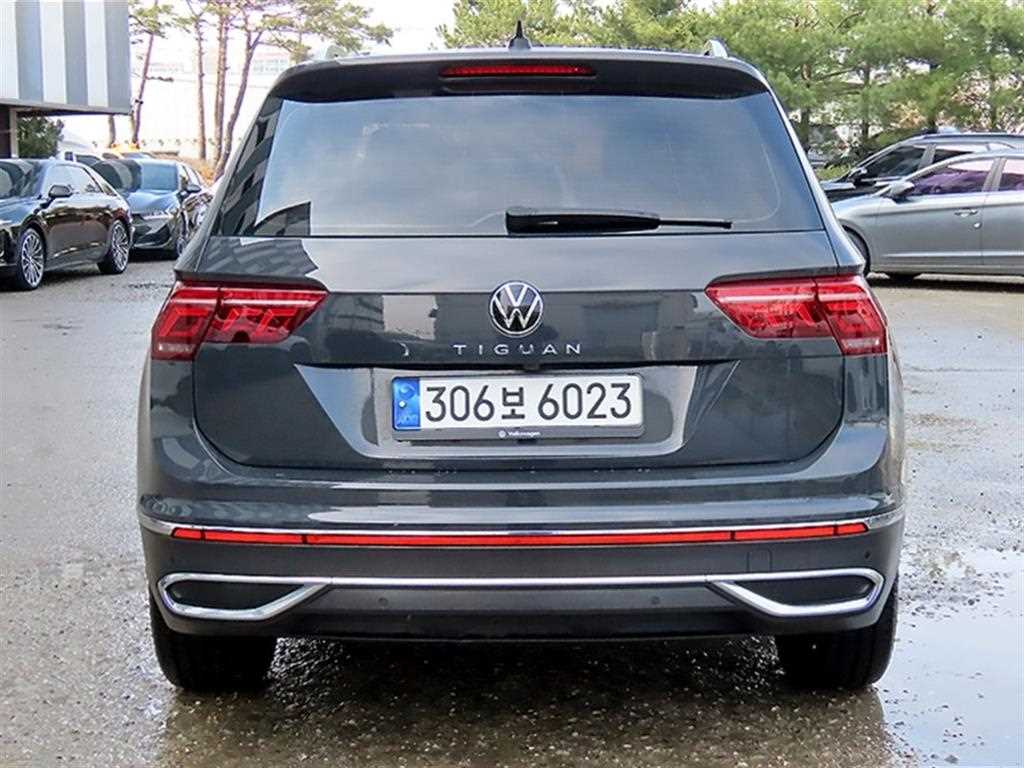 Volkswagen Tiguan - Vista 4