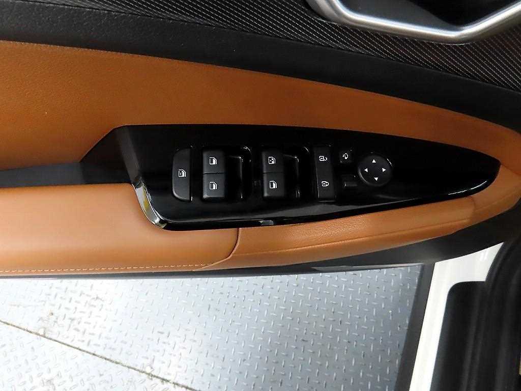 KIA Sportage - Vista 11