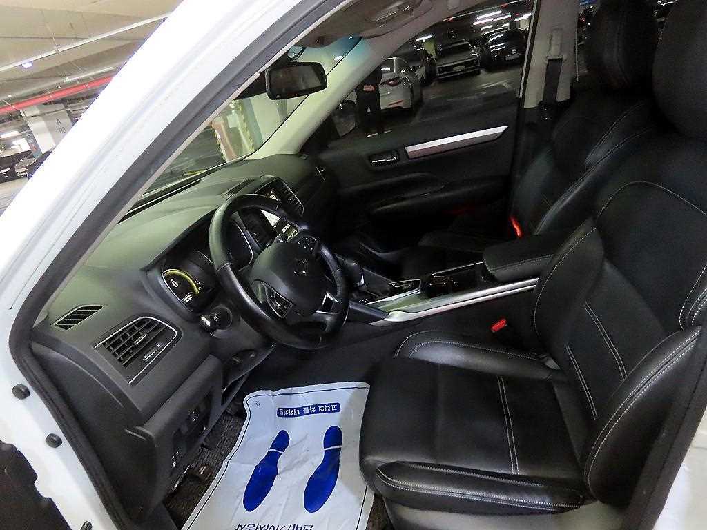 SAMSUNG QM6 - Vista 6