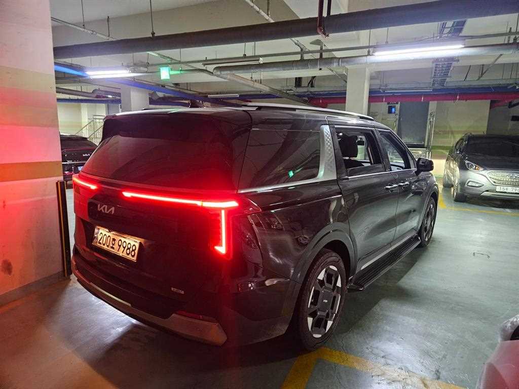 KIA Carnival - Vista 6