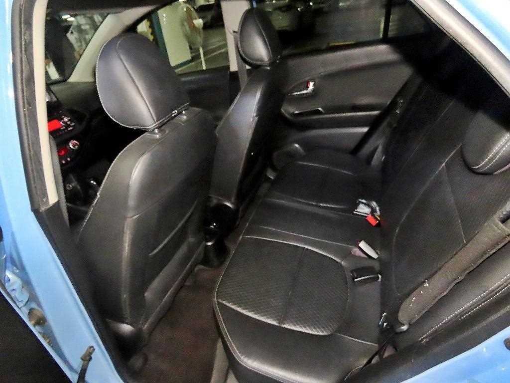 KIA Morning - Vista 7