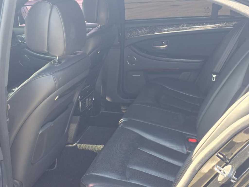 Ssangyong Chairman - Vista 12