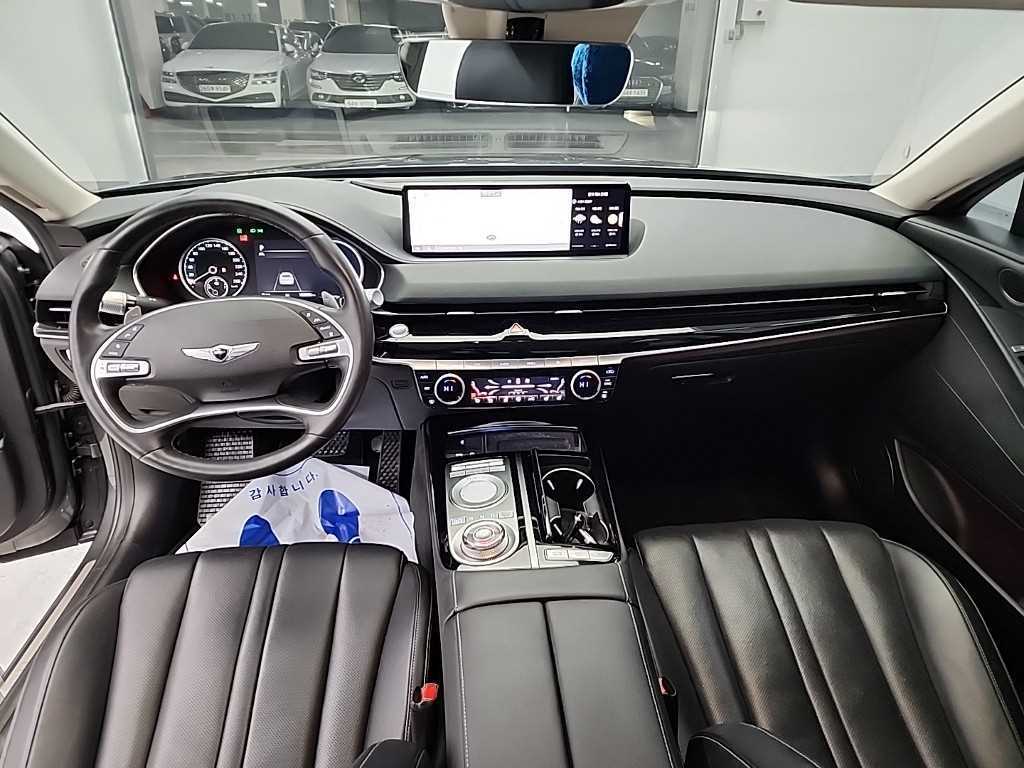 Genesis G80 - Vista 7