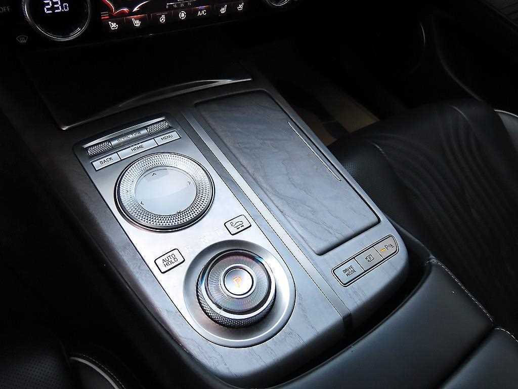 Genesis G80 - Vista 11