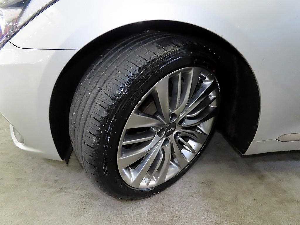 Genesis G80 2017 Plateado - Importación desde Corea - HF Imports Iquique - Foto 20