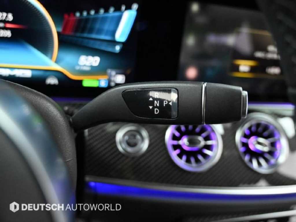 Mercedes Benz CLS Class - Vista 10