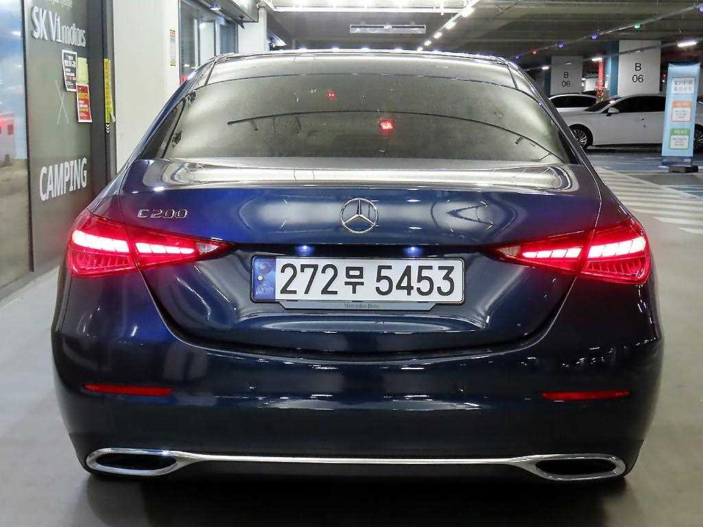 Mercedes Benz C Class - Vista 5