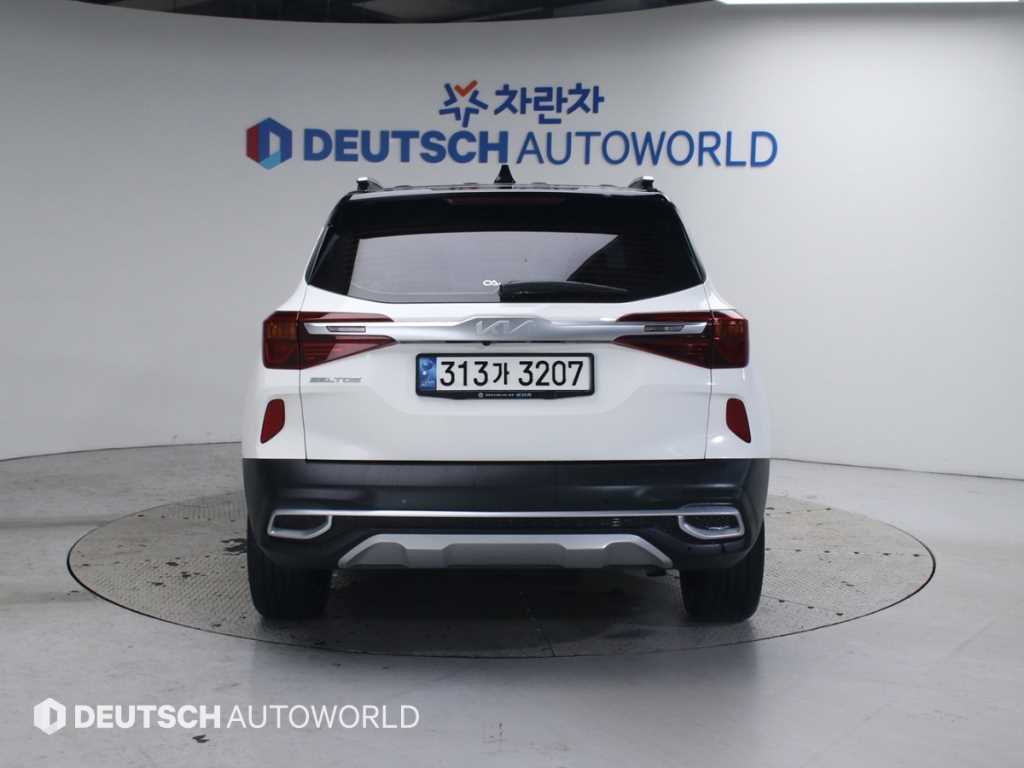 KIA Seltos - Vista 4