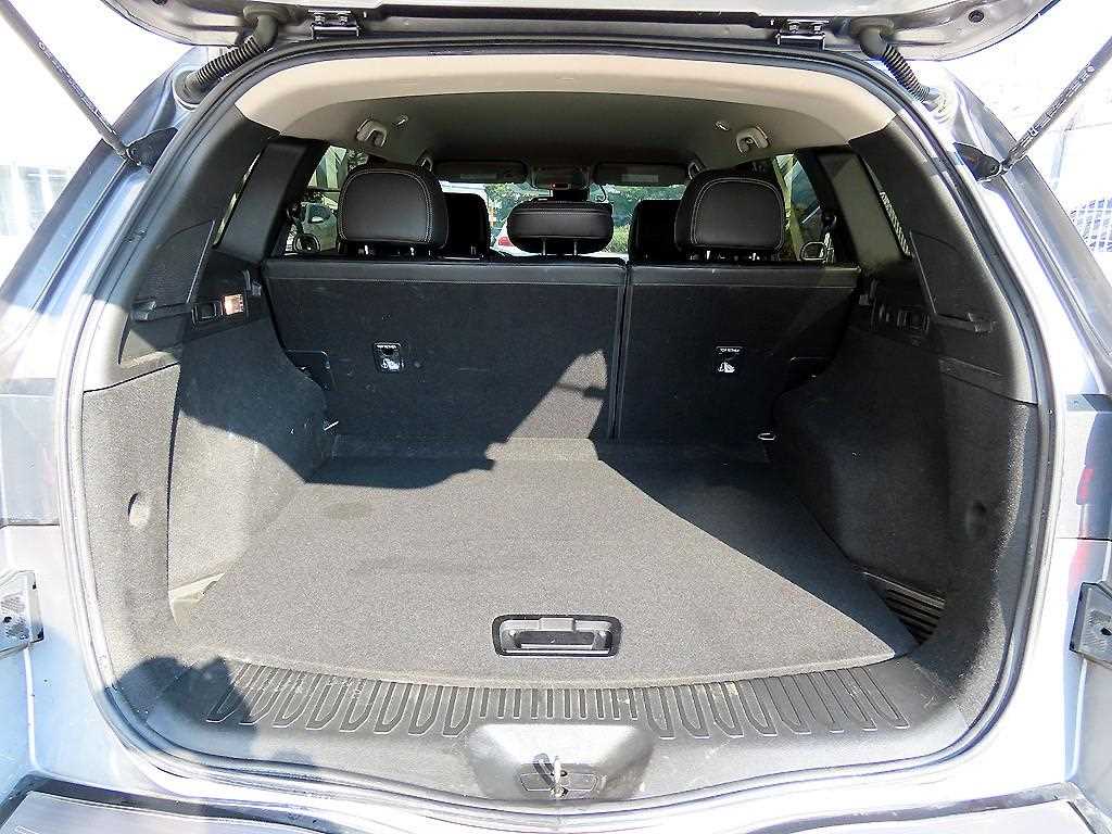 SAMSUNG QM6 2018 Gris - Importación desde Corea - HF Imports Iquique - Foto 18