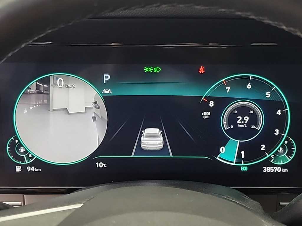 HYUNDAI Grandeur - Vista 6