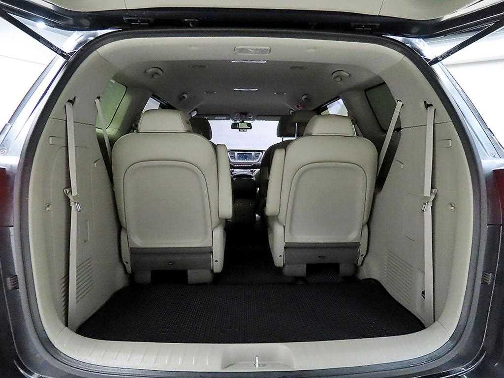 KIA Carnival 2019 Gris - Importación desde Corea - HF Imports Iquique - Foto 18