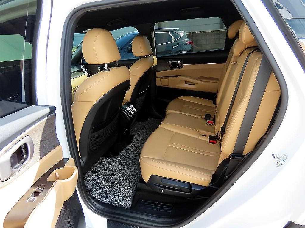 KIA Sorento - Vista 6