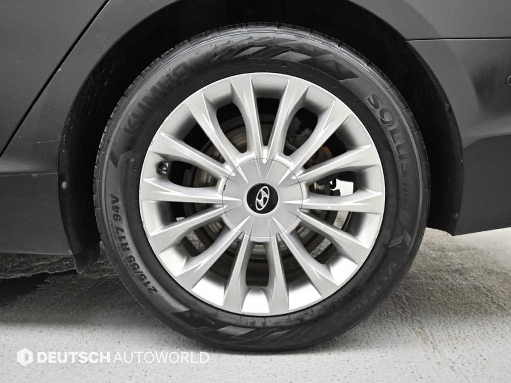 HYUNDAI Sonata - Vista 5