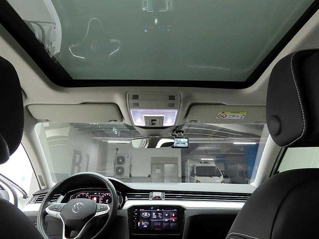 Volkswagen Passat 2022 - Importación desde Corea - HF Imports Iquique - Foto 16