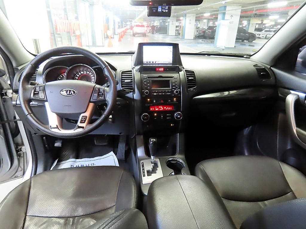 KIA Sorento - Vista 10