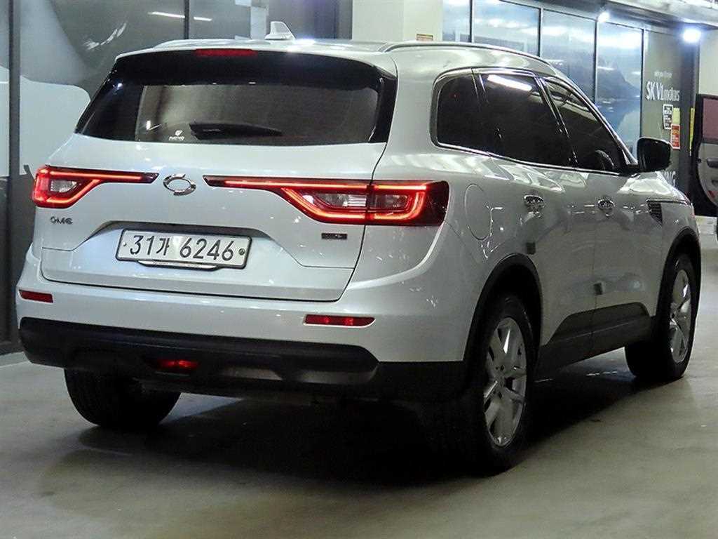 SAMSUNG QM6 - Vista 4