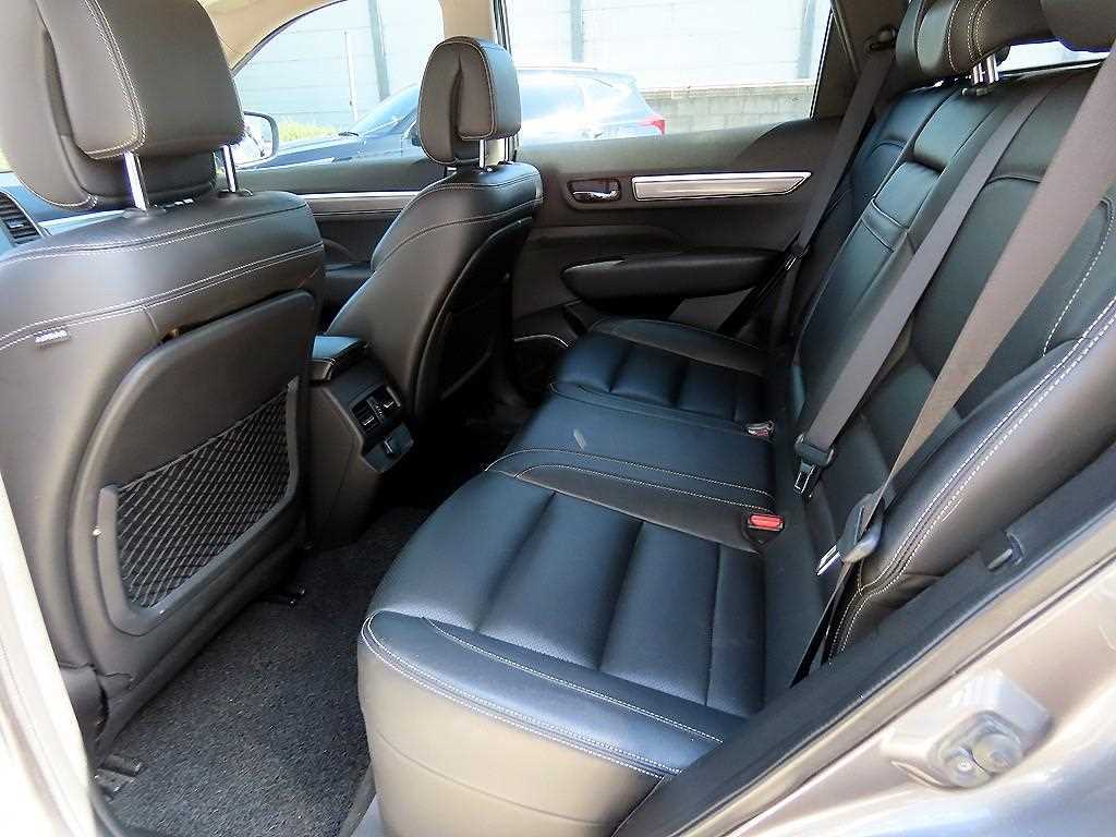 SAMSUNG QM6 - Vista 6