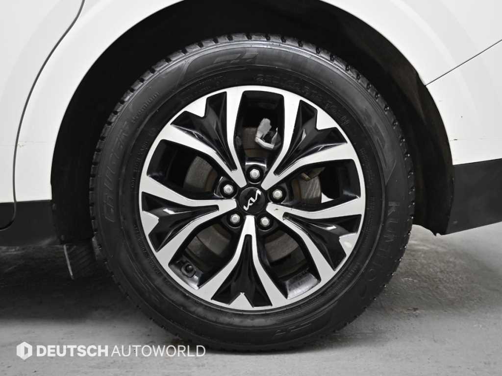 KIA Carnival - Vista 5