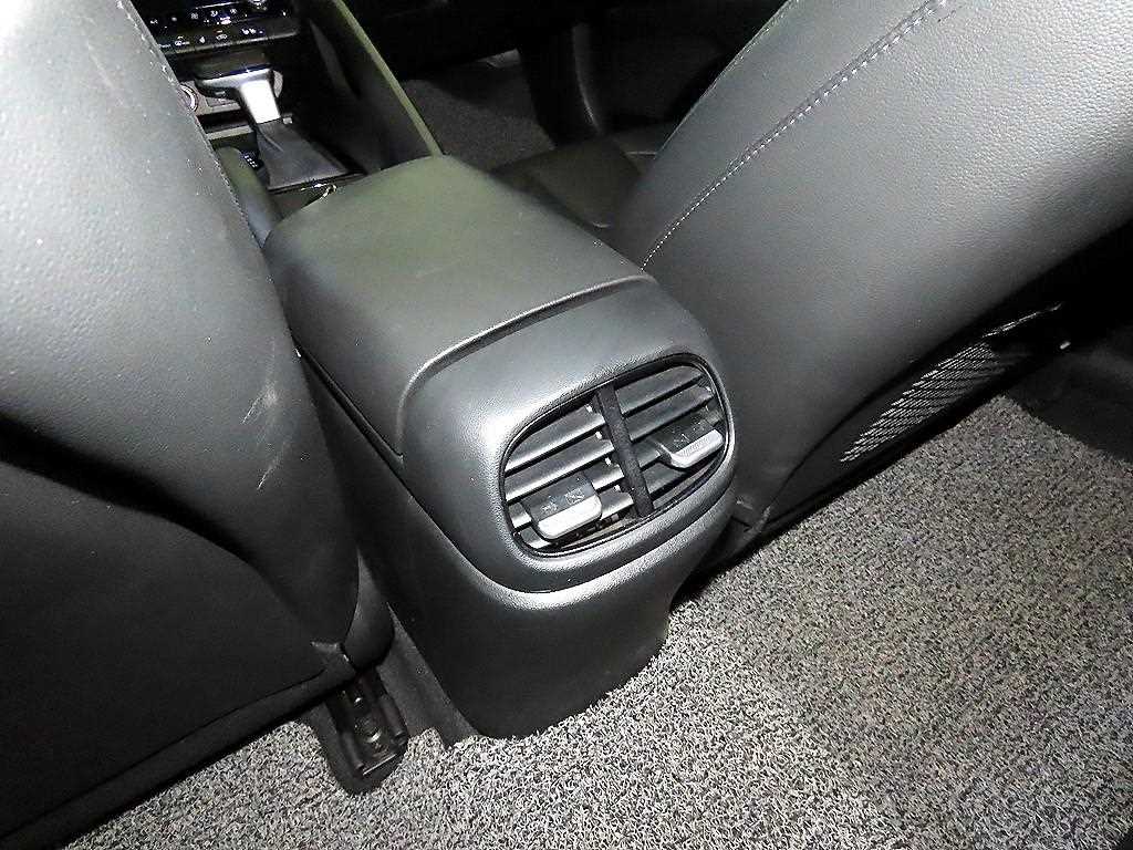 HYUNDAI Avante 2023 Blanco - Importación desde Corea - HF Imports Iquique - Foto 18