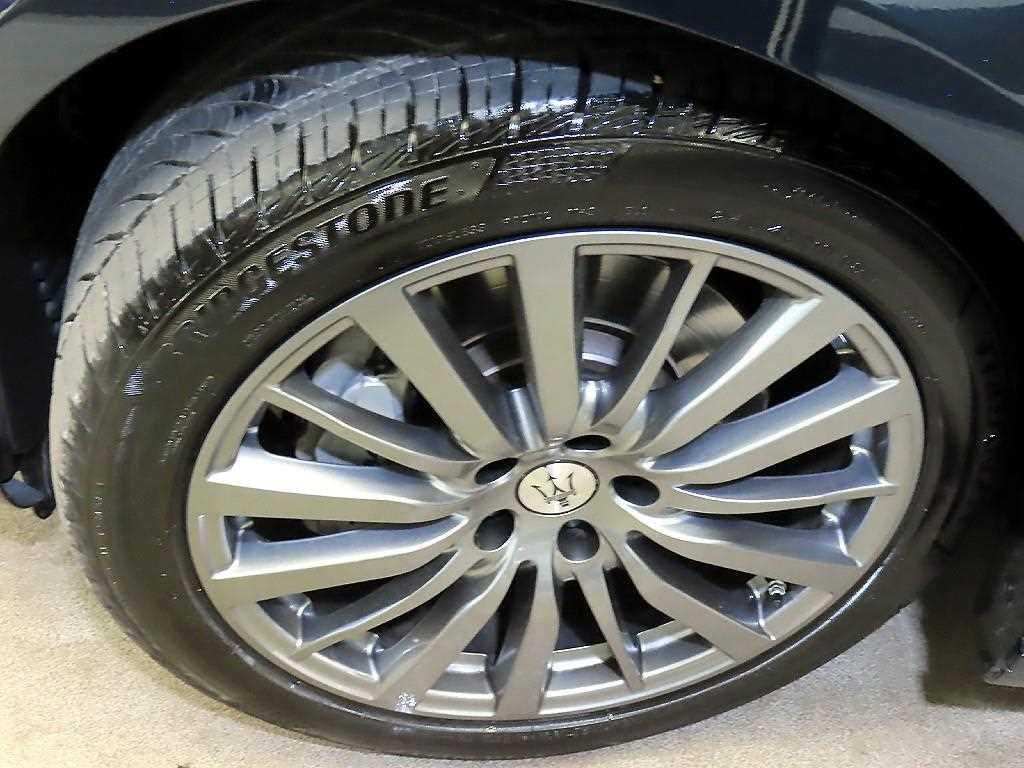 Maserati Ghibli 2022 Azul - Importación desde Corea - HF Imports Iquique - Foto 20