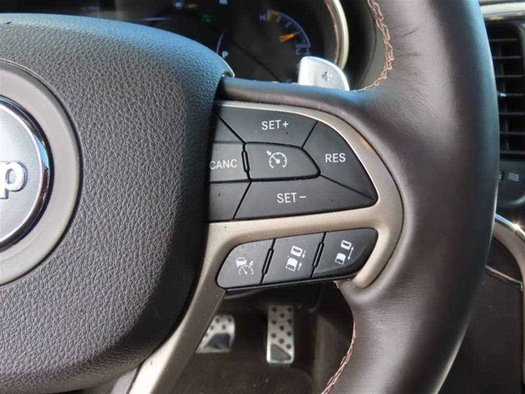 Jeep Cherokee - Vista 11