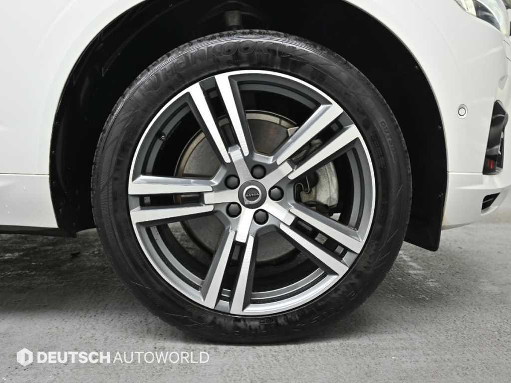 Volvo XC60 - Vista 5