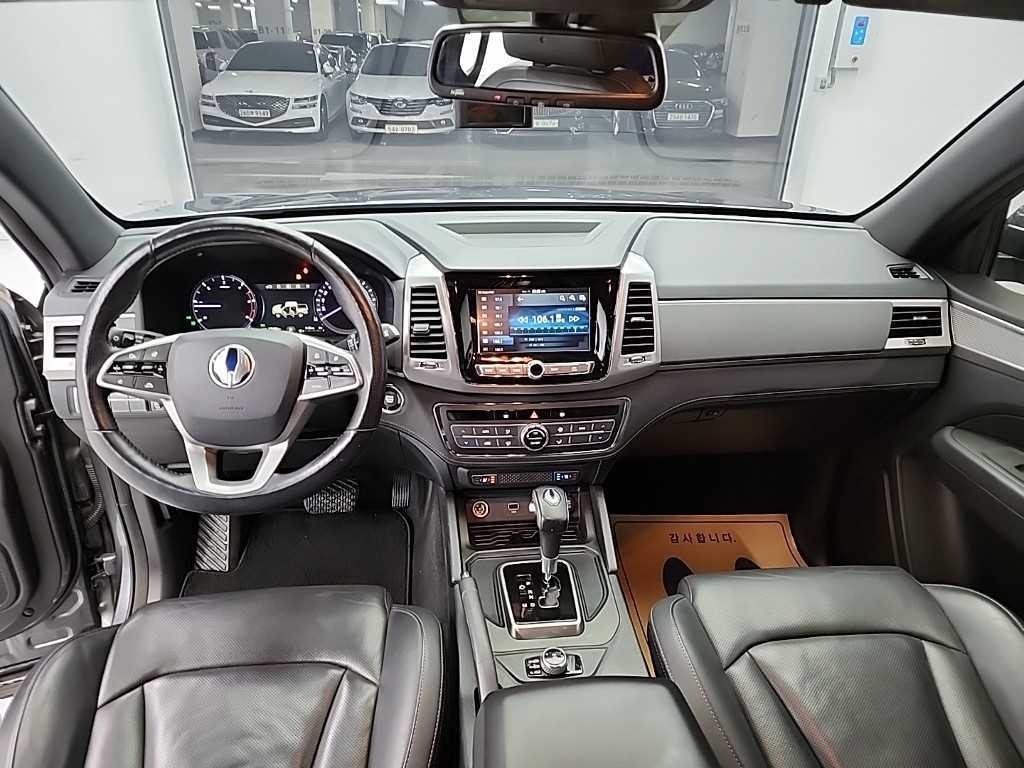 Ssangyong Rexton - Vista 7