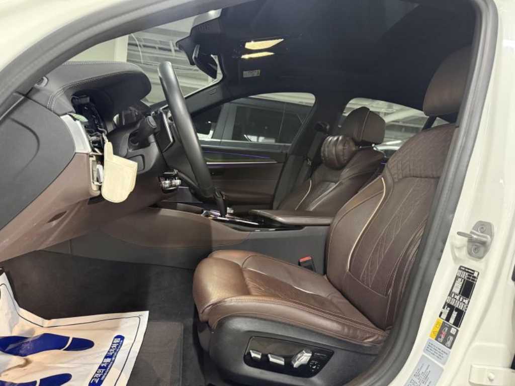 BMW 5 Series - Vista 7