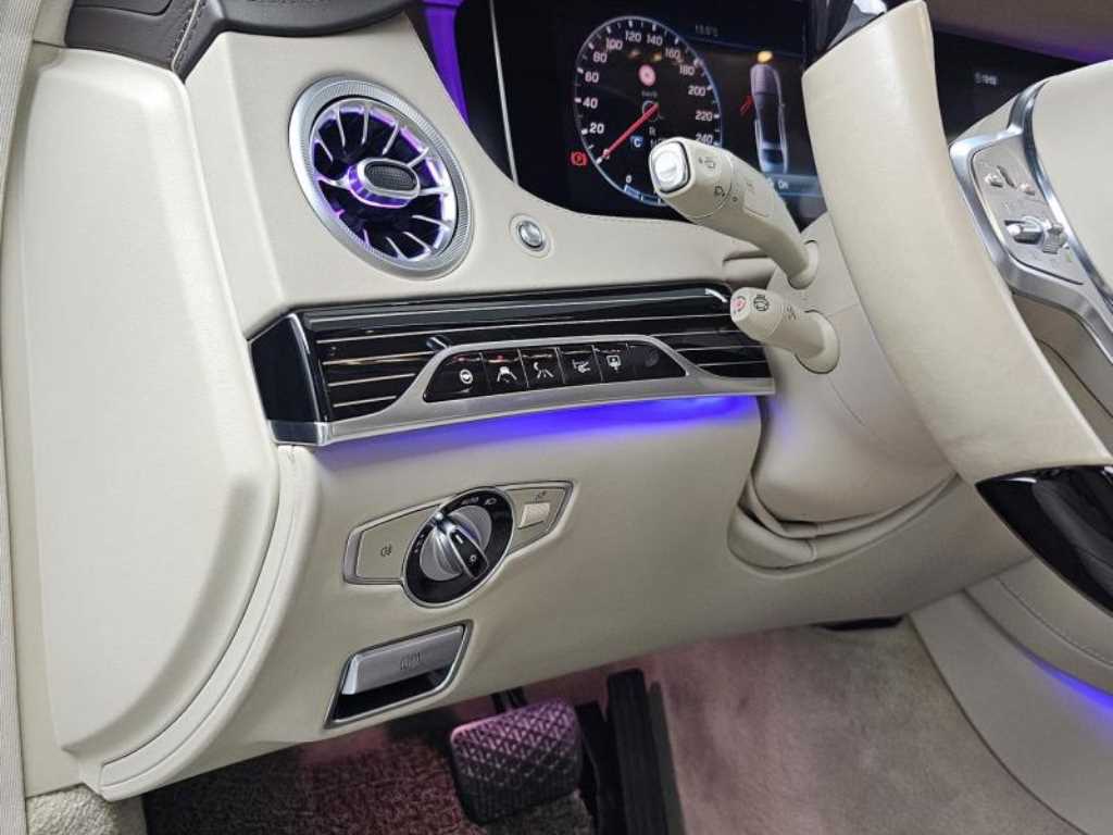 Mercedes Benz S Class - Vista 10