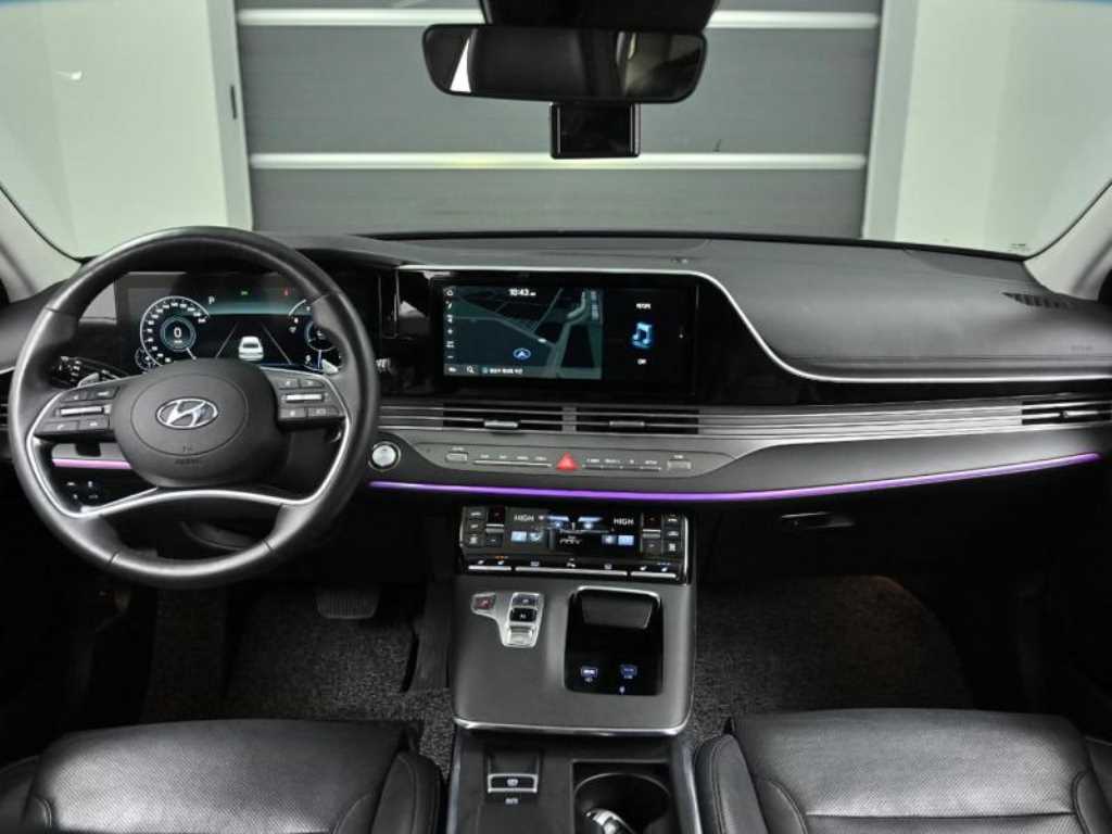 HYUNDAI Grandeur - Vista 7